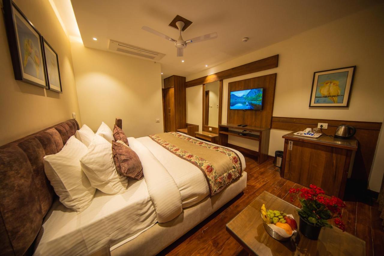 Justa Grand View Resort & Spa, Manali Экстерьер фото