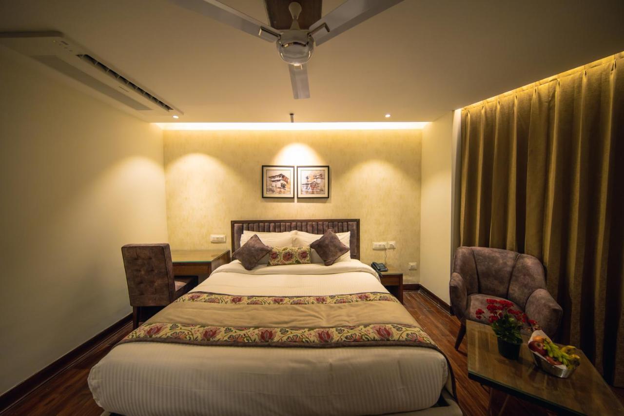 Justa Grand View Resort & Spa, Manali Экстерьер фото