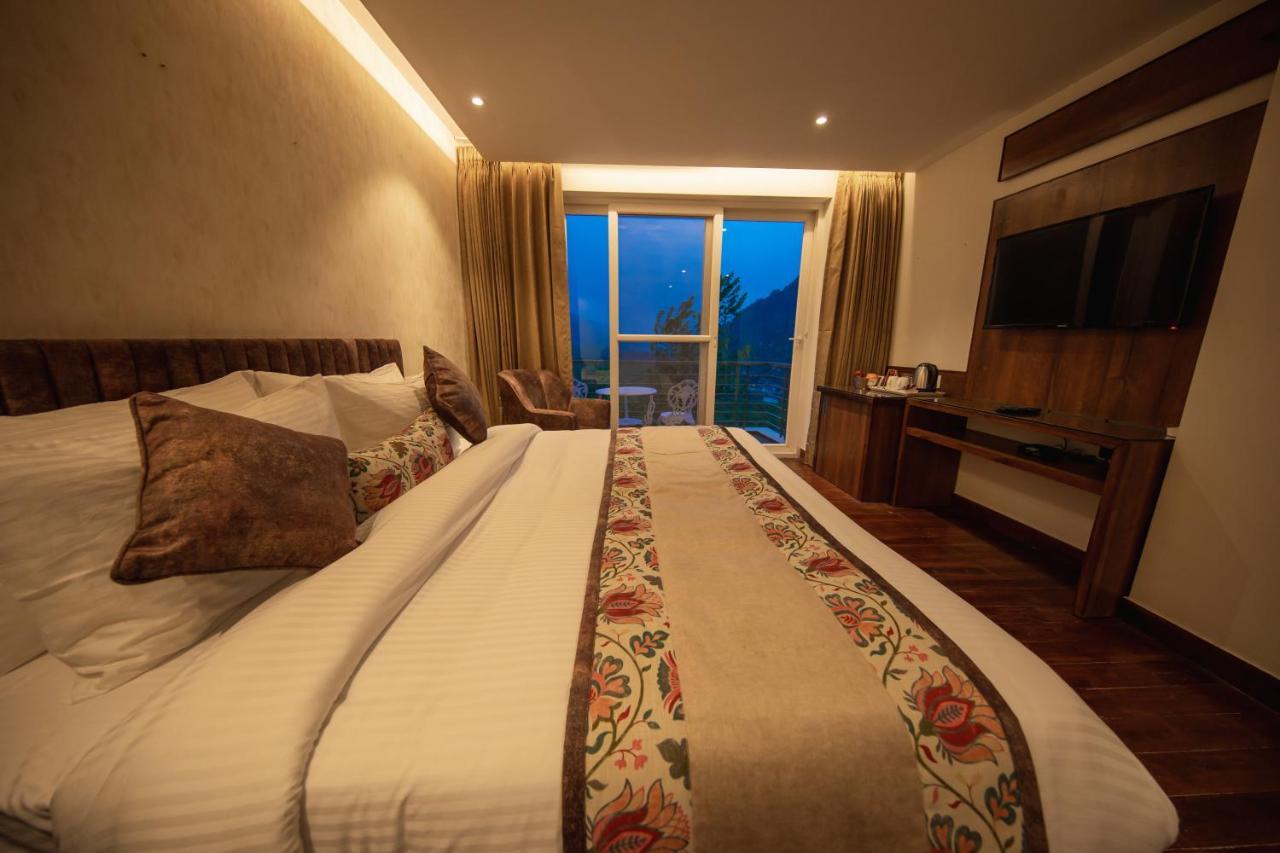 Justa Grand View Resort & Spa, Manali Экстерьер фото