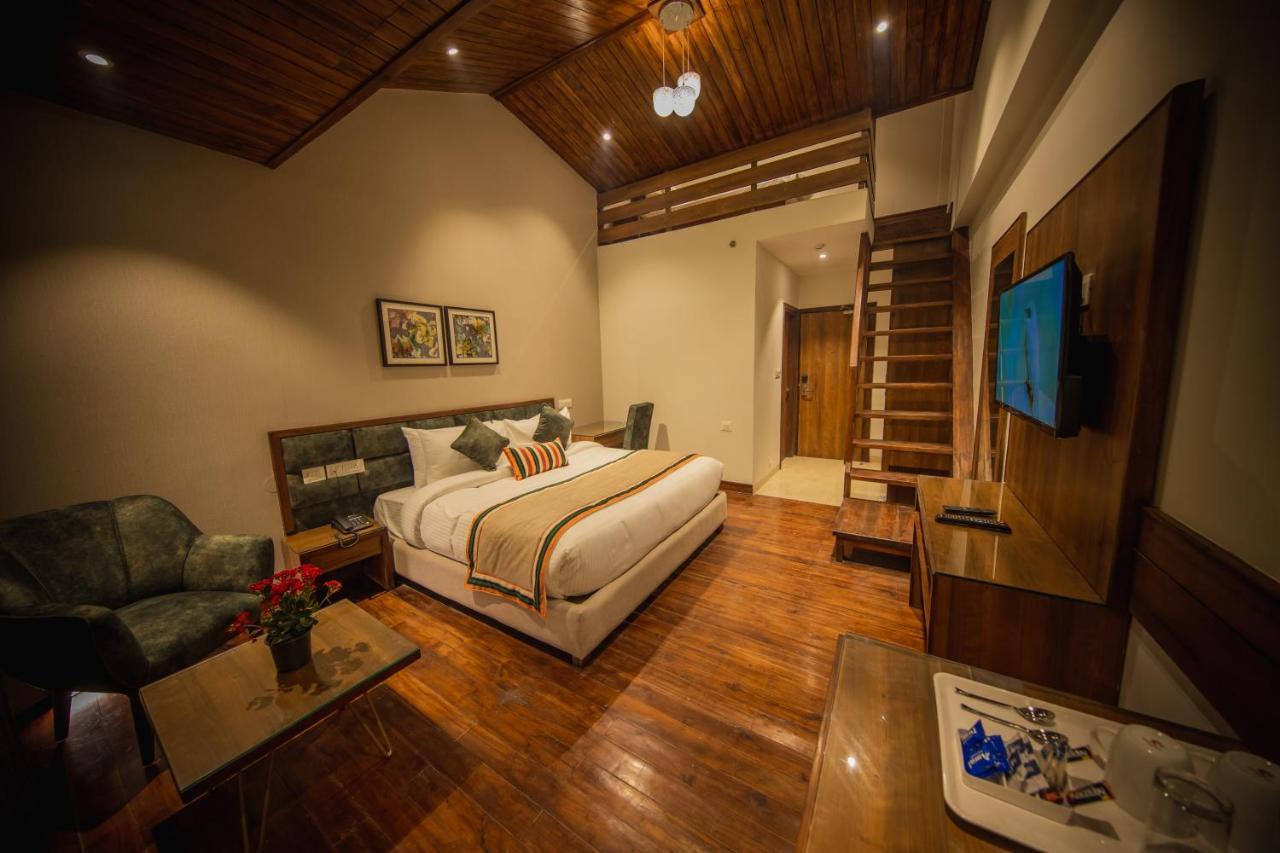 Justa Grand View Resort & Spa, Manali Экстерьер фото